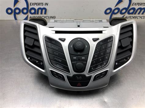 Radio Cd Player Ford Fiesta V A T C Bp Ford