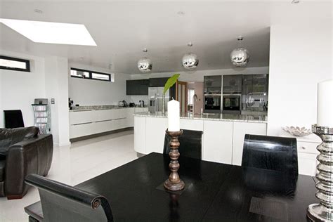 Open Plan Kitchen By Lwk Kitchens London Modern Kitchen London