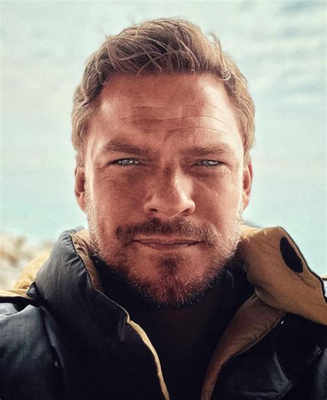 Alan Ritchson Biografia Chi Et Altezza Peso Figli Moglie