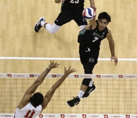 NCAA men's volleyball: Hawai'i raises title banner, beats Ball St ...