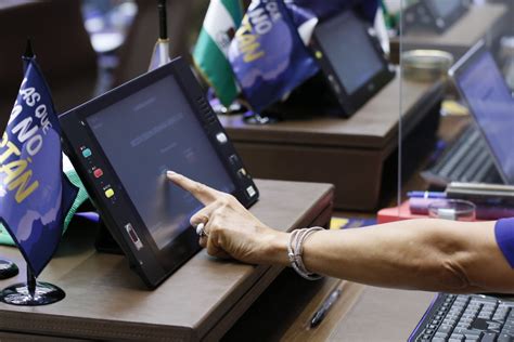 Diputados aprueban dispensa que facilitará donación de terreno de