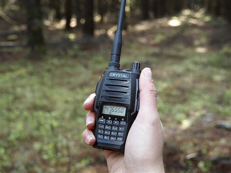 Professional HAND-HELD UHF CB RADIO | Crystal Mobile