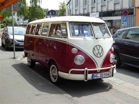 =VW T1, gesehen in Bad Camberg im Juni 2019 - Fahrzeugbilder.de