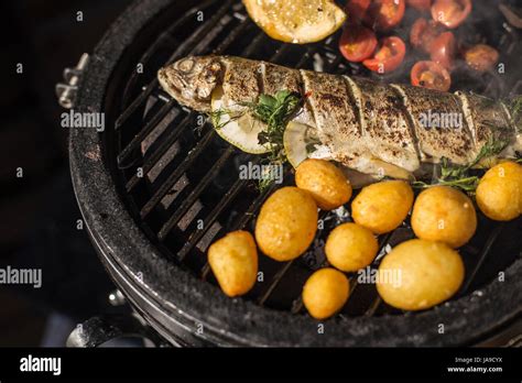 Pommes De Terre Arc En Ciel Banque De Photographies Et Dimages Haute