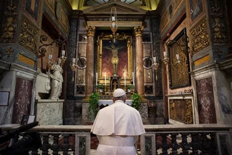 Pope Francis Makes Walking Prayer Pilgrimage For Coronavirus Pandemic