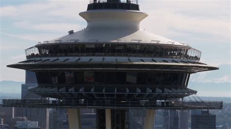 Seattles Space Needle Renovation Project Construction Update From