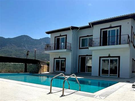 Redstone Islanddan Satılık 3 1 Denize Sıfır Villa Hangi Ev