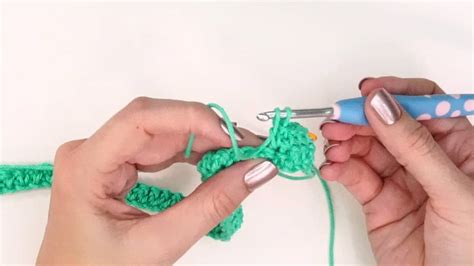 How To Do The Extended Single Crochet Stitch Esc In 4 Easy Steps