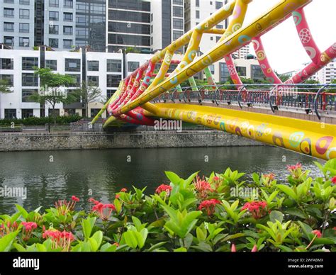 The Alkaff Bridge Also Known As The Bridge Of Art Over The Singapore