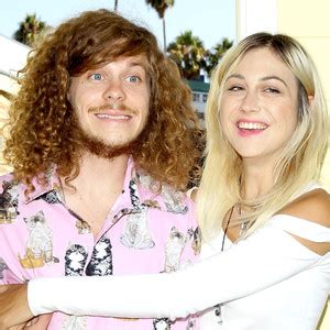 Workaholics Star Blake Anderson Welcomes Baby Girl | E! News