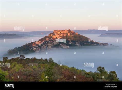 Cordes Sur Ciel France Autumn Hi Res Stock Photography And Images Alamy