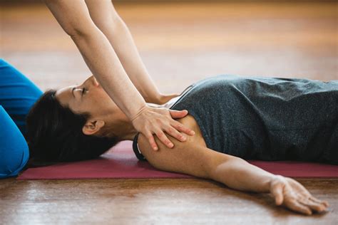 Yoga TerapÉutico Septiembre Escuela Mahashakti