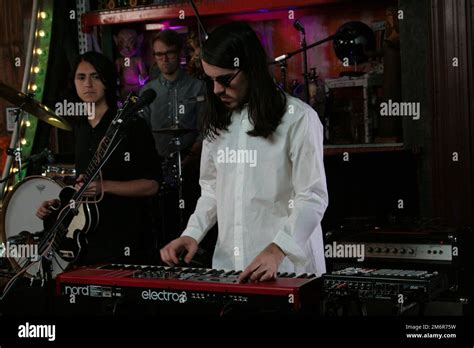 Cults Madeline Follin And Brian Oblivion Film A Session In Brooklyn