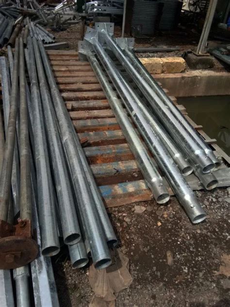 Cara Pemasangan Tiang PJU Berita Pabrik Steel Grating