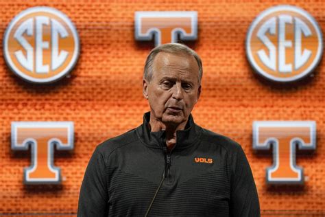 Coach Rick Barnes has No. 9 Tennessee stocked with experience, deep ...