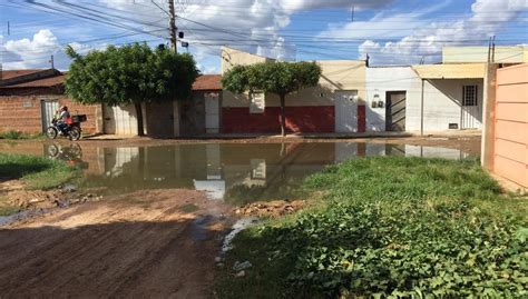 Após matéria no Blog Compesa e Prefeitura de Petrolina fazem