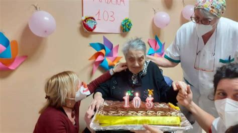 Cesenatico Guarisce Dal Covid E Festeggia I Anni