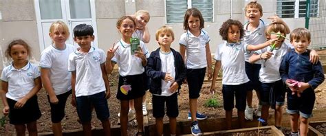 Jardinons A Lecole Ecole Du Nord Ile Maurice