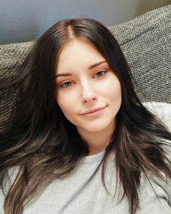 Veramoa Verona Amour Veronaamour Veronaamourrr Nude OnlyFans The Fappening Plus