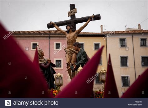 La crucifixión de cristo hi res stock photography and images Alamy