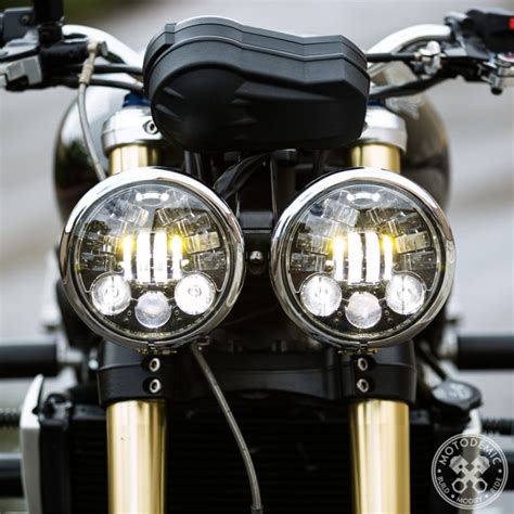 Dual Round Headlight Led Upgrade For Triumph • Motodemic