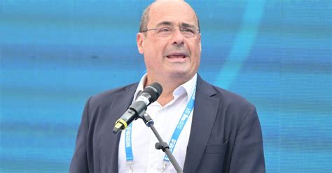 Regione Lazio Zingaretti Si Dimette Ma Aspetta Ancora Un Po Il Tempo