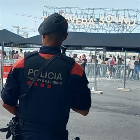 Mossos on Twitter Cada dia som al Primavera Sound perquè puguis