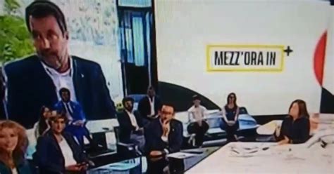 Mezz ora in più Salvini fuorionda contro Annunziata Ma dimmi te se