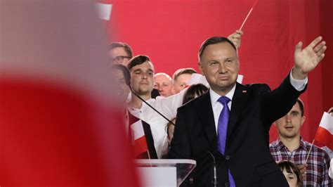 Wyniki Wybor W Late Poll Wybory Prezydenckie Zyskuje Andrzej Duda