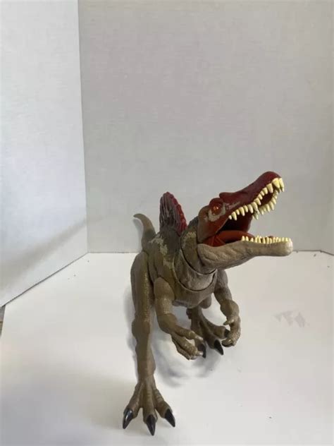 Mattel Jurassic World Camp Cretaceous Extreme Chompin Spinosaurus