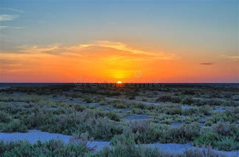 Beautiful Sunset on Salt Lake Chott El Djerid, Sahara Desert, Tunisia ...