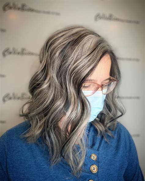 30 Top Salt And Pepper Hair Color Ideas To Try In 2024 Hair Adviser Blending Gray Hair Salt