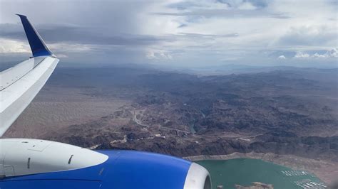 4K Gorgeous Las Vegas Landing Lake Mead United 737 900ER YouTube