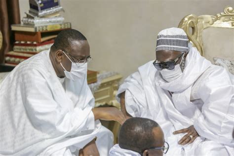 VISITE À TOUBA CE QUE MACKY A DIT AU KHALIFE ET AUX POPULATIONS ANN