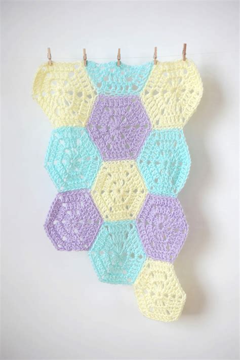 13 Amazing Solid Hexagon Crochet Patterns Crochet Life