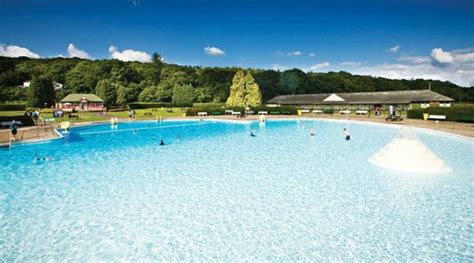 Ilkley Lido remains closed despite restriction lift on outdoor pools