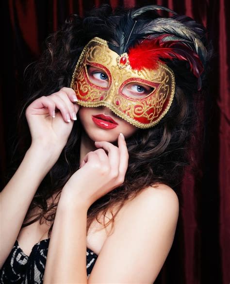 Premium Photo Woman With Venetian Masquerade Carnival Mask