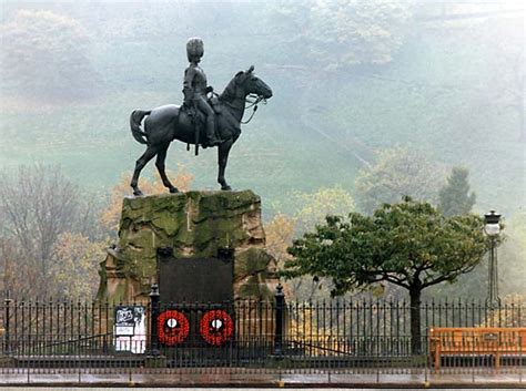 Royal Scots Greys' memorial statue - West Princes Street Gardens ...