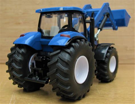 Siku Fotoblog Siku 1986 New Holland T7070 Tractor Met Frontlader