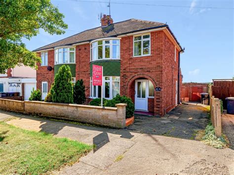 3 Bed Semi Detached House For Sale In North Parade Sleaford