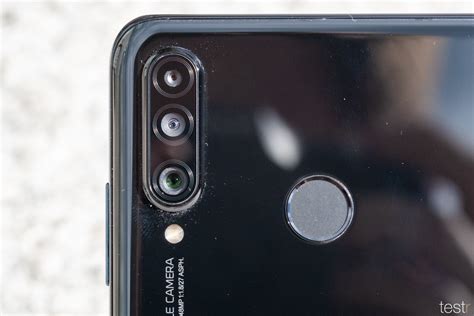 Huawei P30 lite- Mittelklasse-Smartphone im Test - testr.at