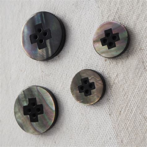 Bouton Nacre Design Noir 15 23mm Buttons Paradise