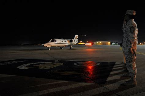 Gen Johns Makes First Trip To Macdill As Amc Commander Macdill Air