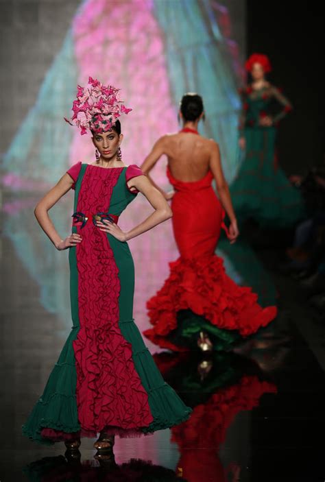 Seville Spain Fabulous Flamenco Fashions Pictures Cbs News