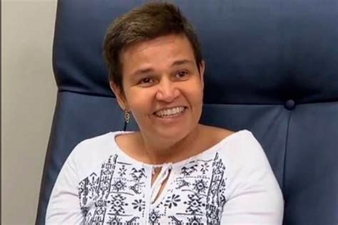 SBT TV Atriz Claudia Rodrigues é novamente hospitalizada no Rio de