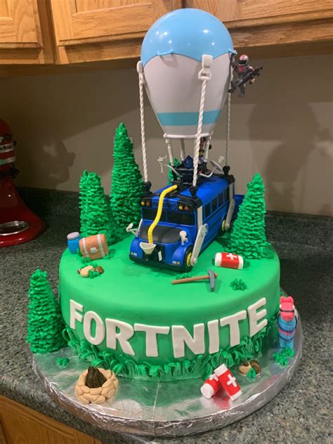 Easy Fortnite Cake Ideas