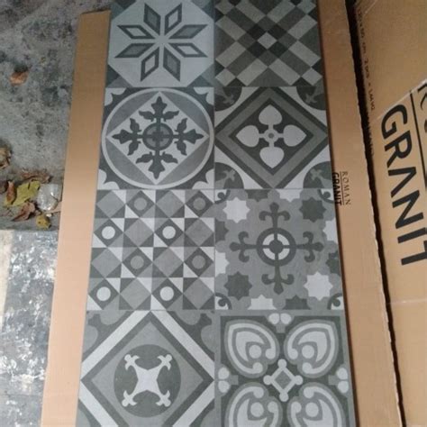 Jual Granit Roman 60x120 Motif Batik Kota Tangerang Jual Tokopedia