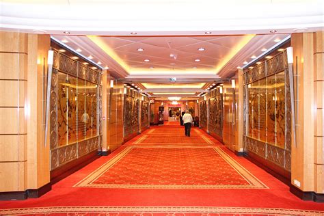 Ship-Photo: Queen Mary 2 - interior photos