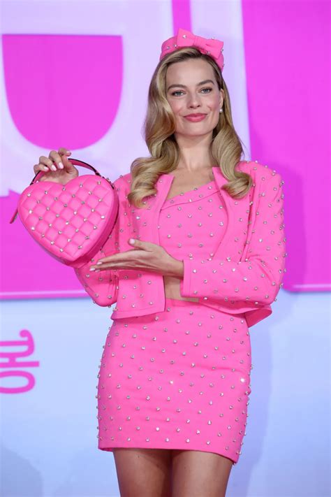 Barbiecore La Manicura Francesa Ideal La Lleva Margot Robbie Canal C