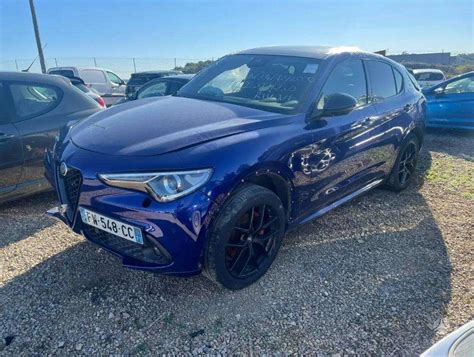 Alfa Romeo Stelvio Dalimis Dyzelis Benzinas Dalis Siun Iame